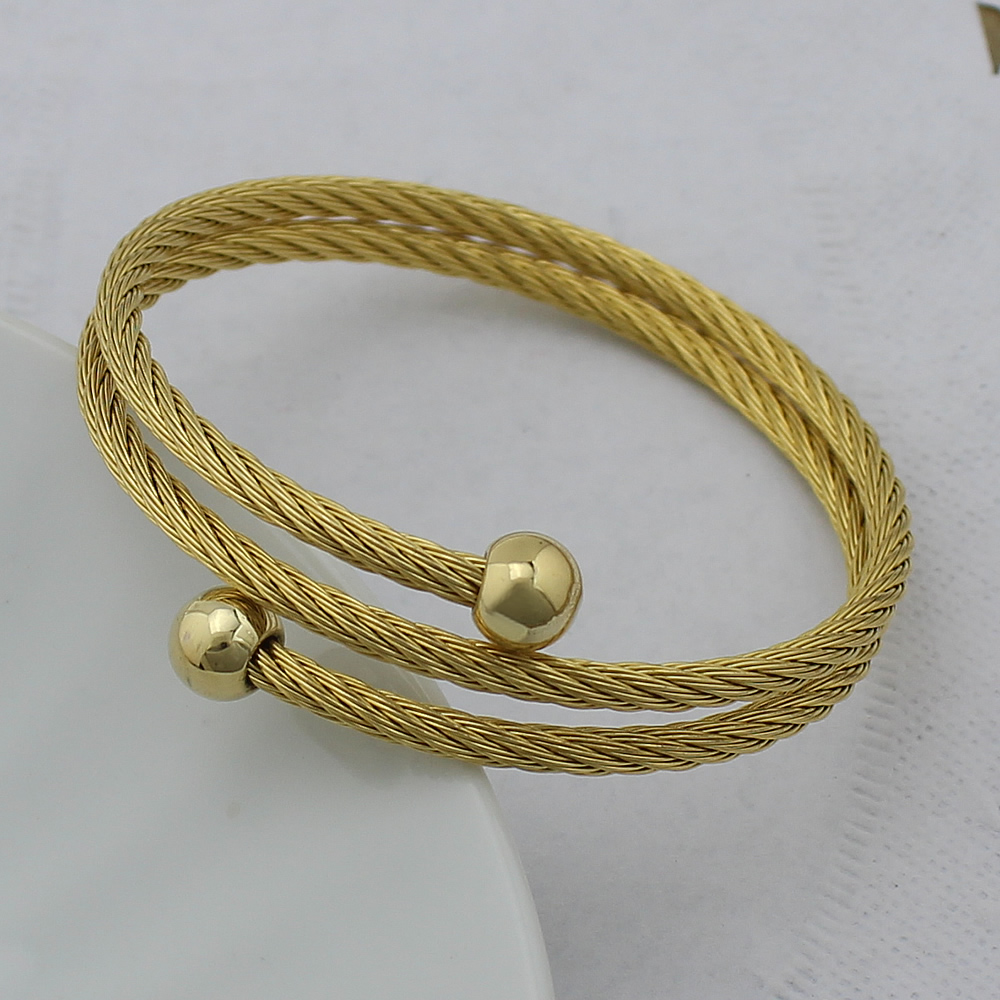 4:gold color plated