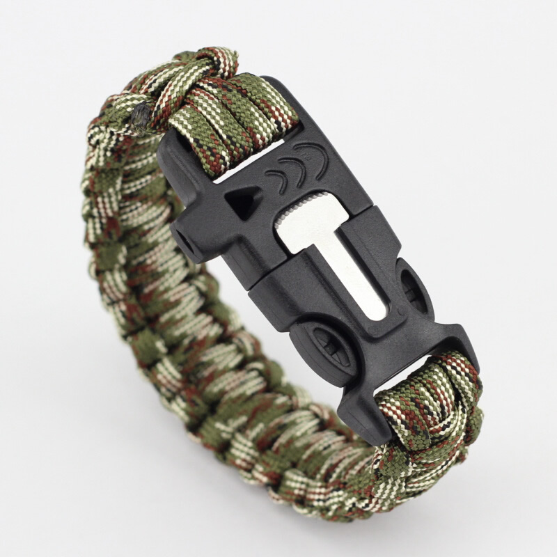 1:couleur camouflage vert militaire