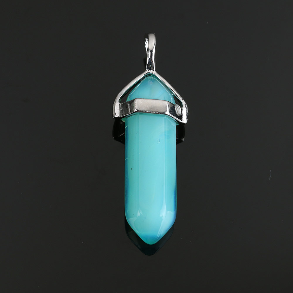 15:turquoise glass