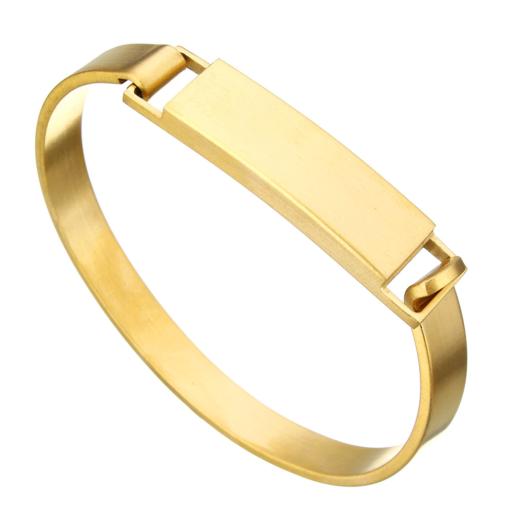 4:gold color plated