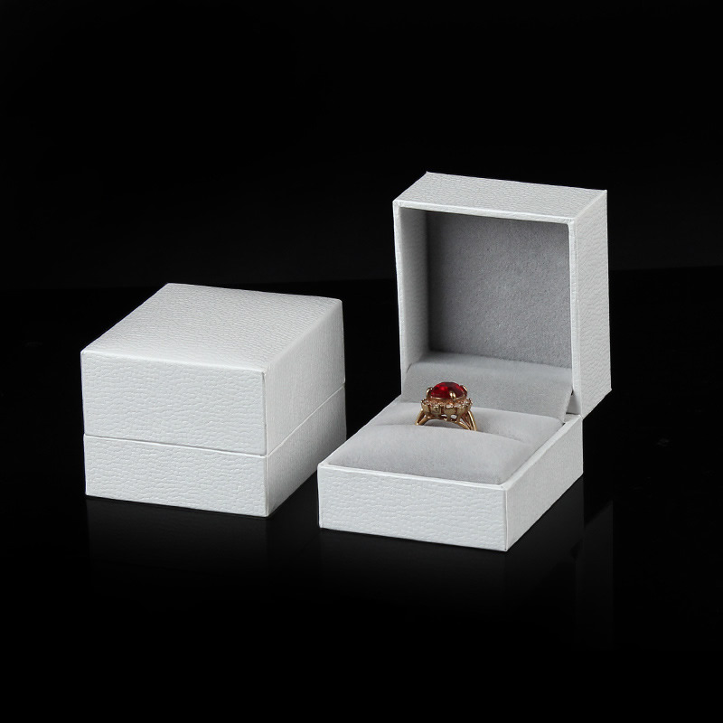 Single Ring Box