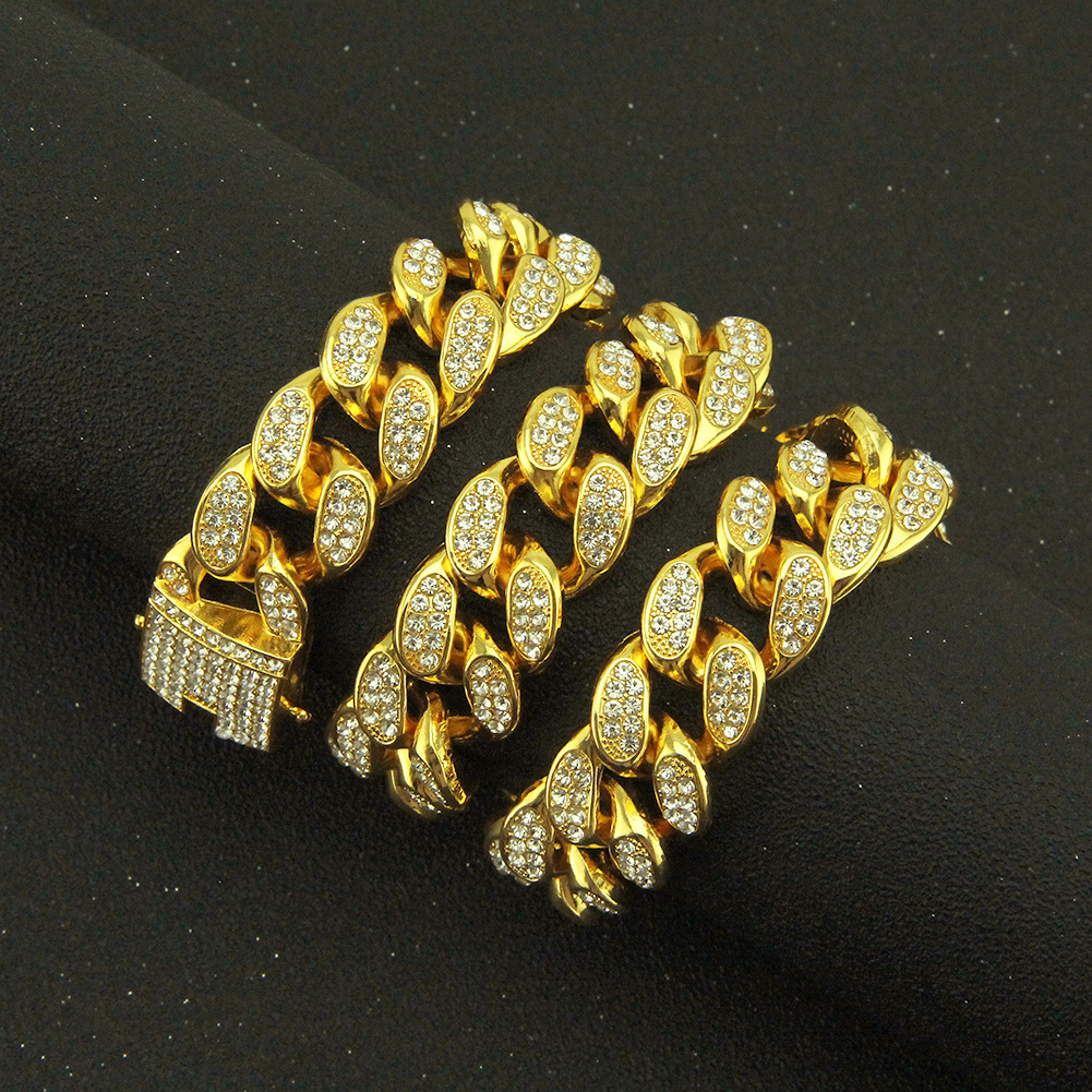 Gold bracelet：8inch