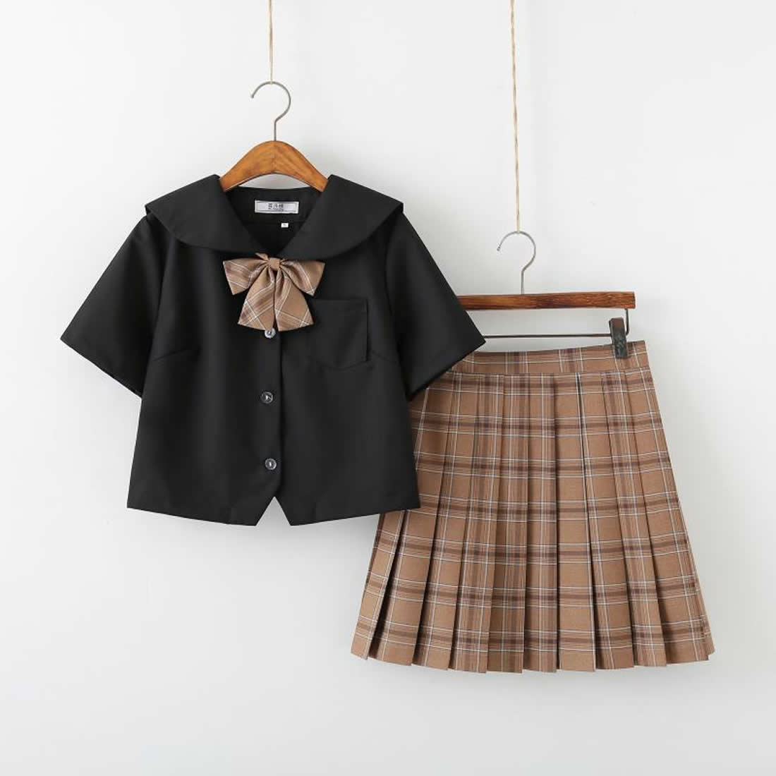 Short sleeves short skirts 5