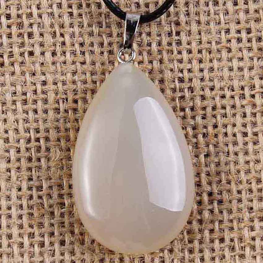 11 agate blanche