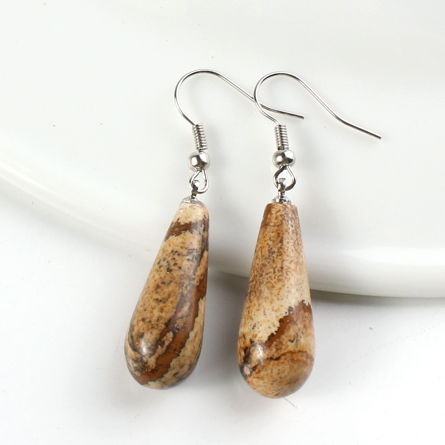 8 Picture Jasper