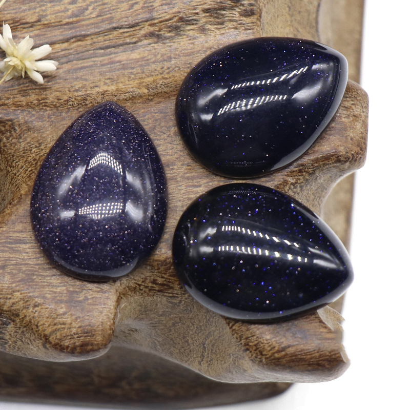 13:Blue Goldstone