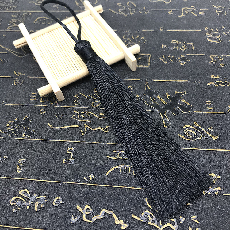 9:Customized tassel [black]