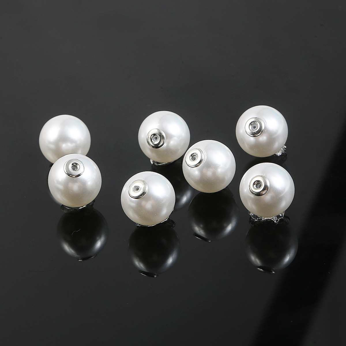 9,white,8mm,hold:1mm,（1 piece）