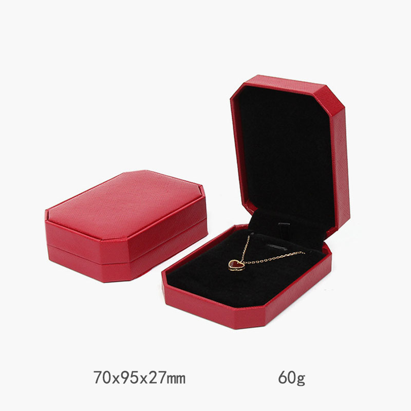 4:Red Pendant Box