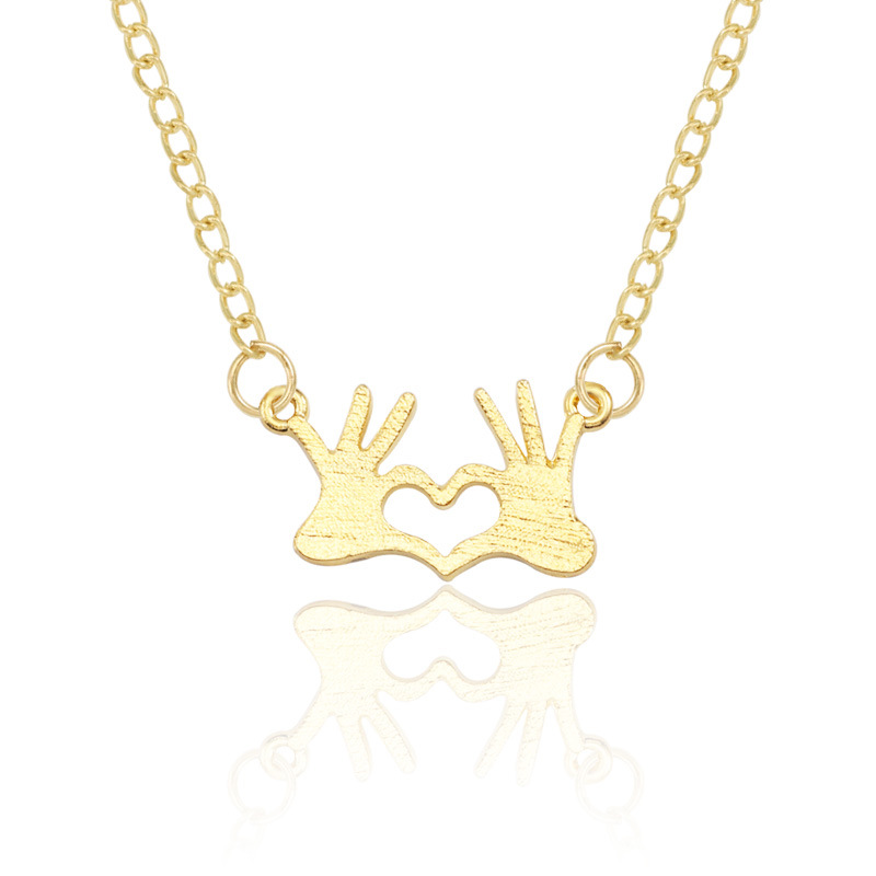 Necklace-golden