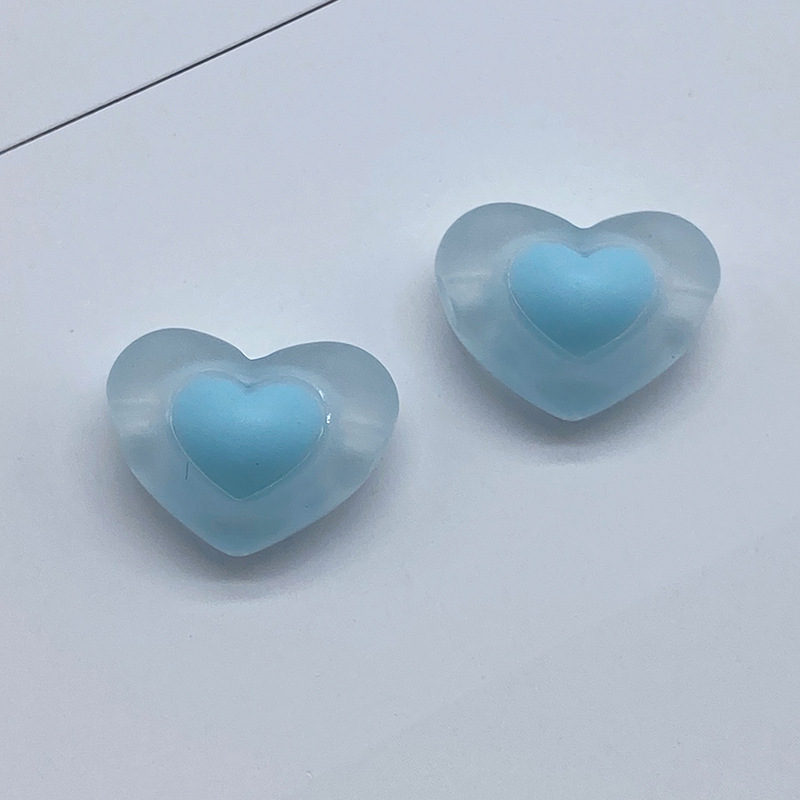 4:Heart blue