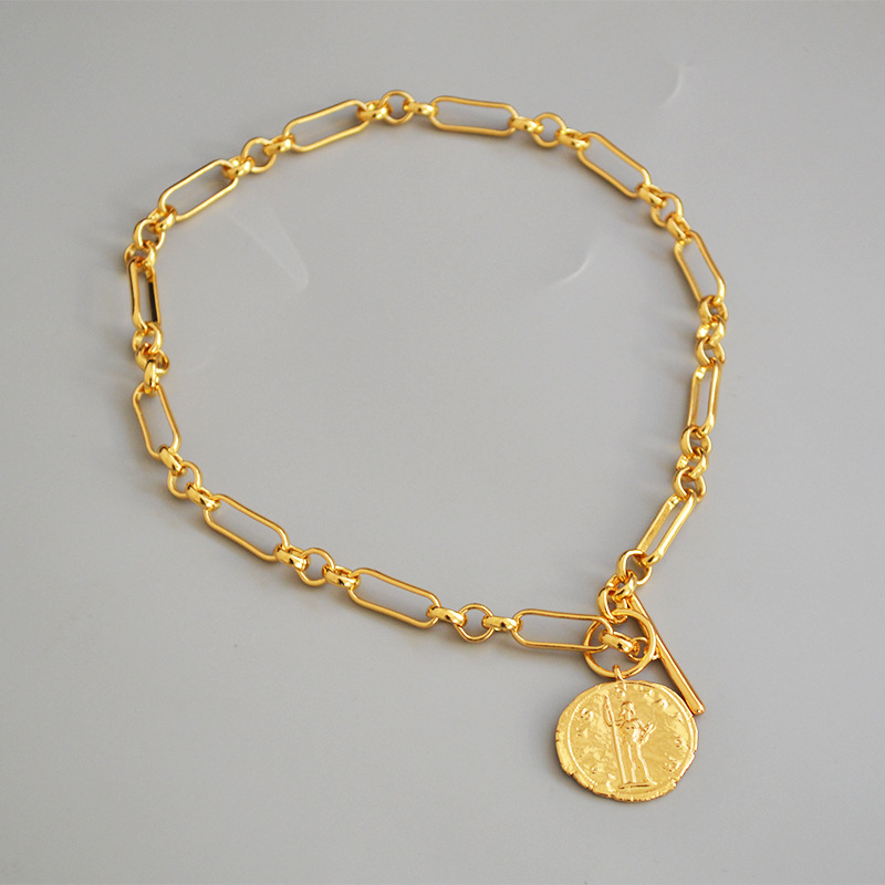 Chain/Gold coins