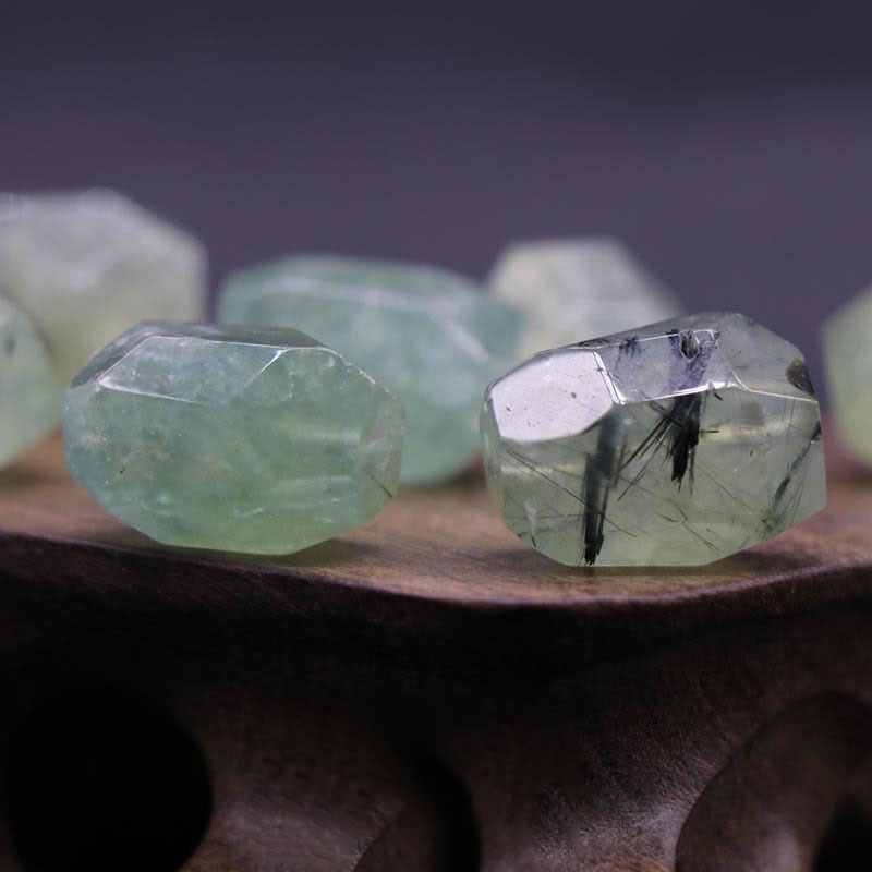 6 Prehnite