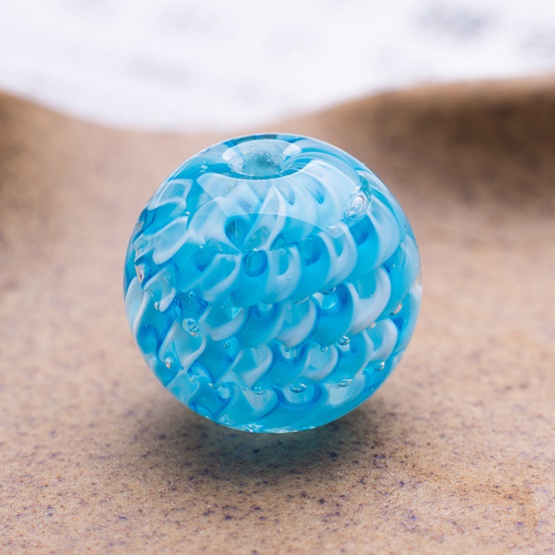 1:Thread beads, Lake Blue