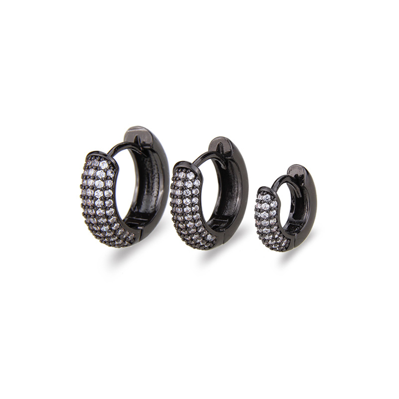 26:Medium size black and white zirconium plating