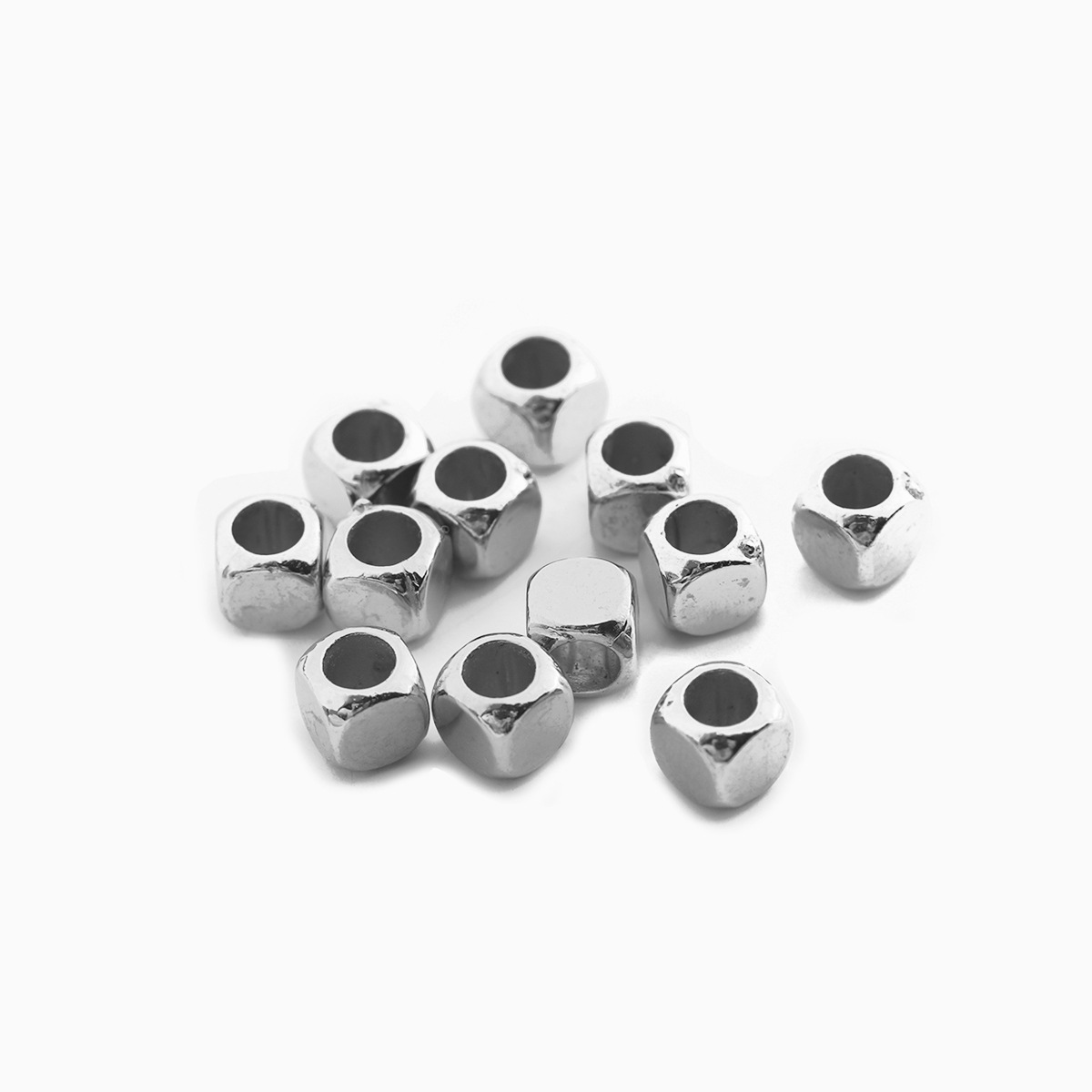 Silver outer diameter 4mm, inner diameter 2.5mm