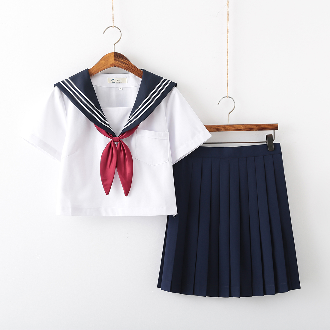 Short sleeve skirt goldfish knot