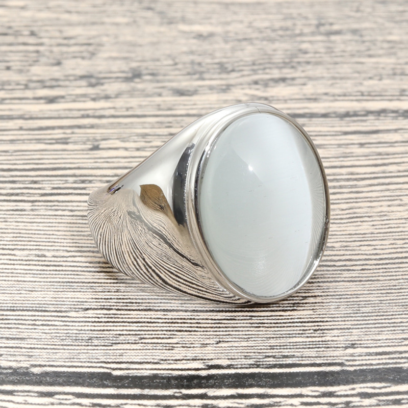 White Gem Ring Ring No. 12