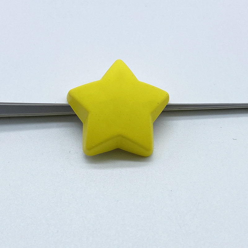 Five-pointed star yellow