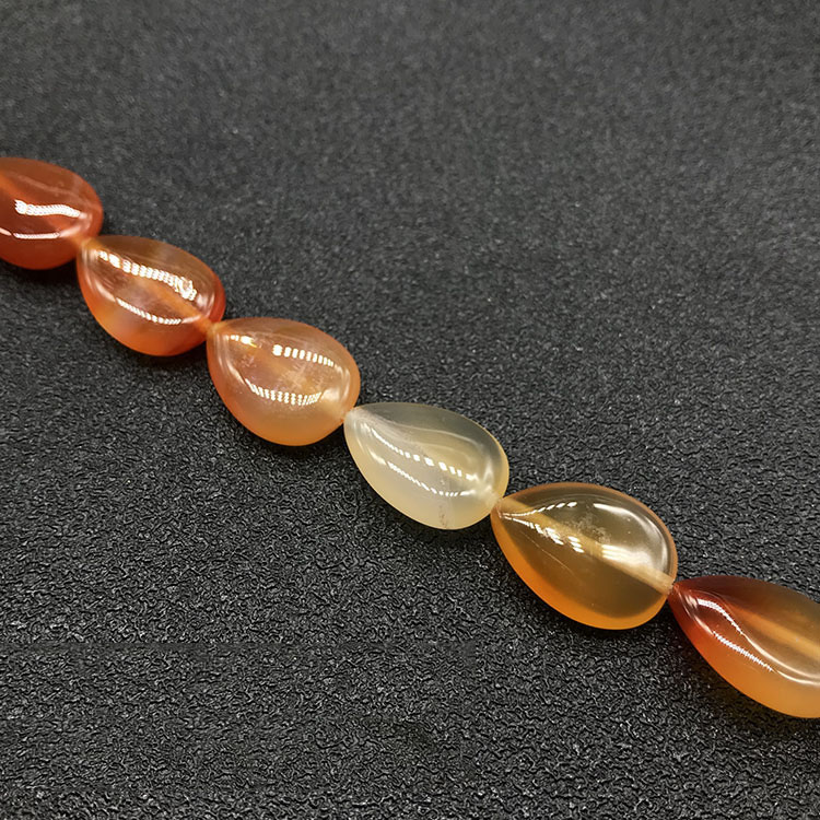 8:Red Agate