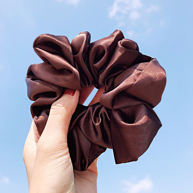 5:# 5 Brown scrunchie