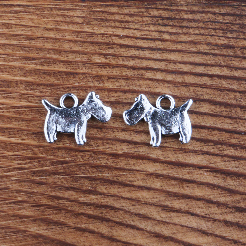 Horse pendant