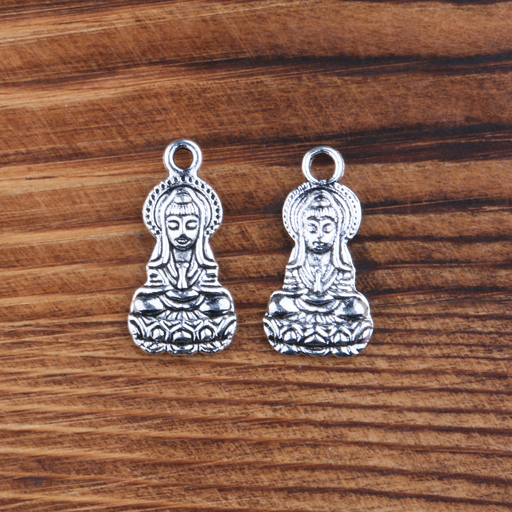 The AVALOKITEŚVARA pendant