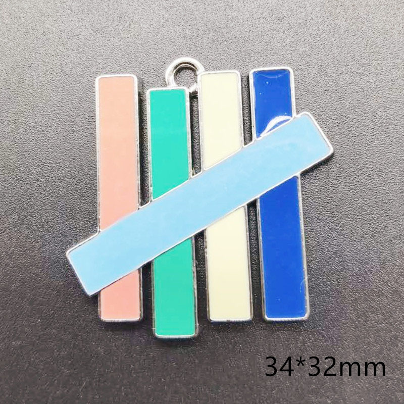 multi-colored , 34x32mm