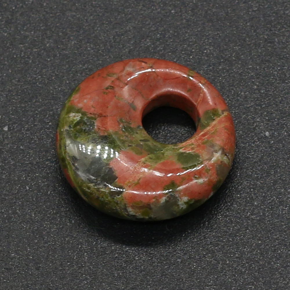  Unakite