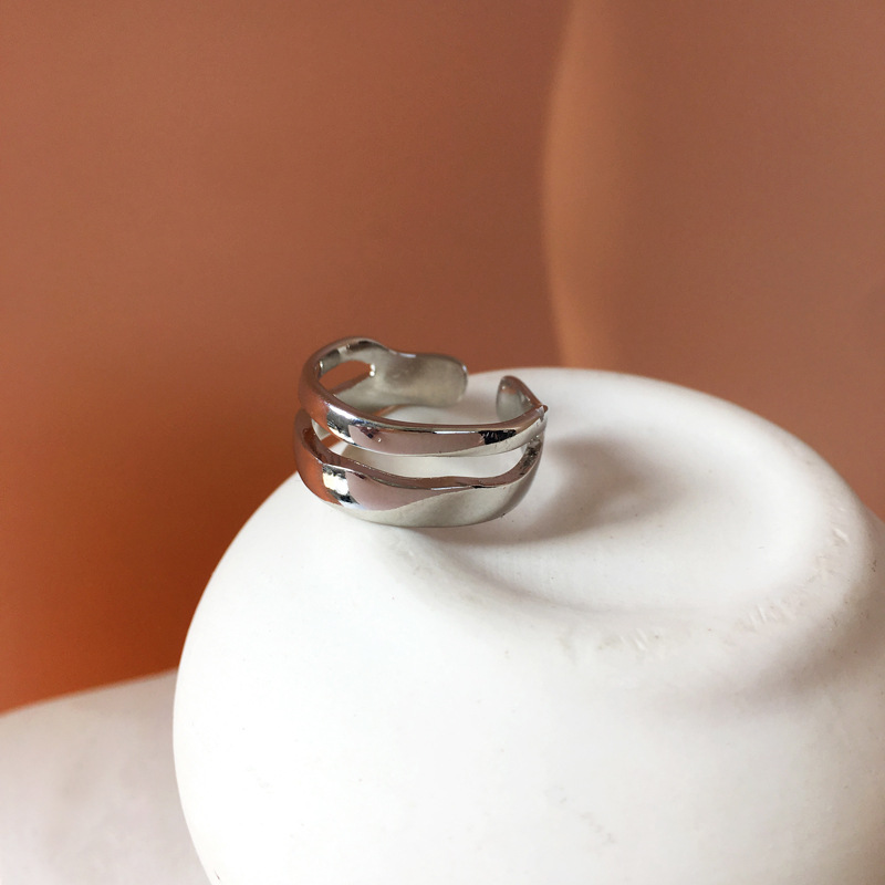 A silver ring