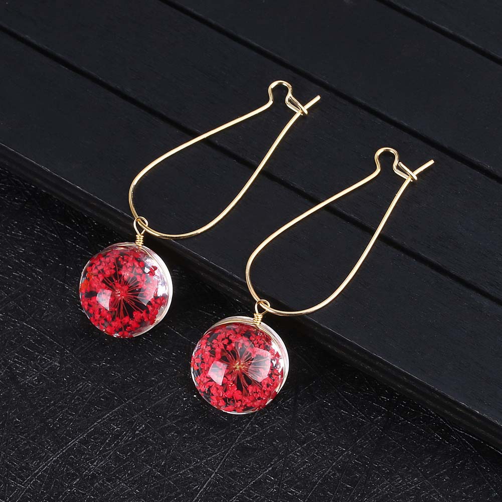 Golden ear hook red