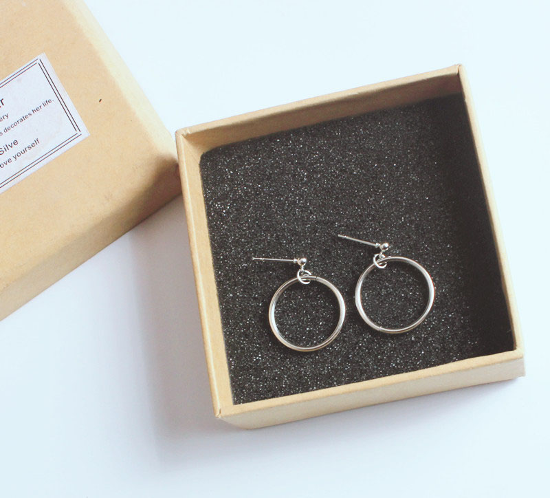 Big circle earrings