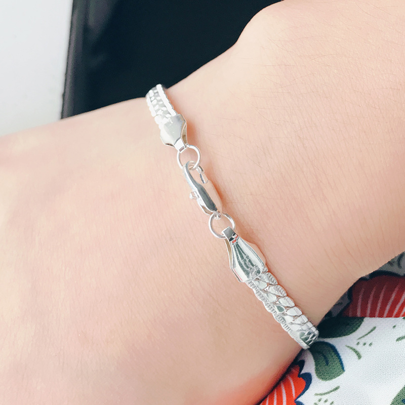 2:Edge chain silver