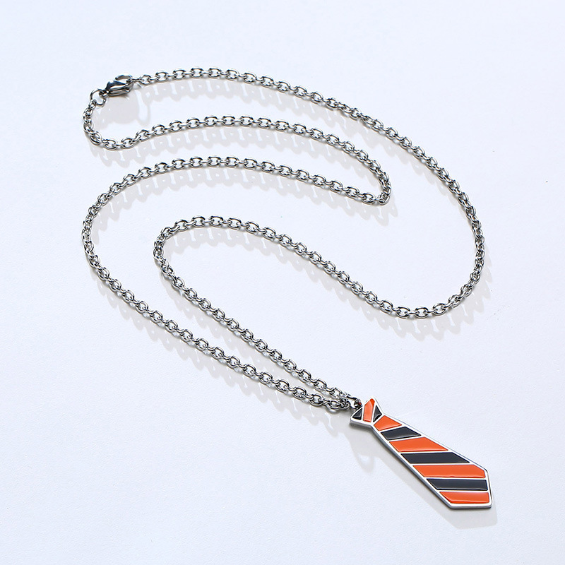 Orange pendant + chain