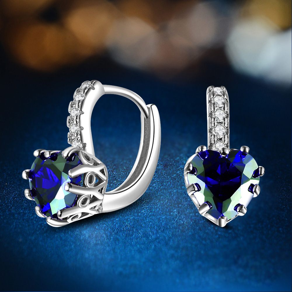 White gold and dark blue diamonds