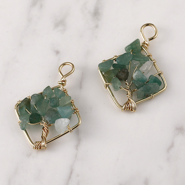 2:Rhombus Green Aventurine