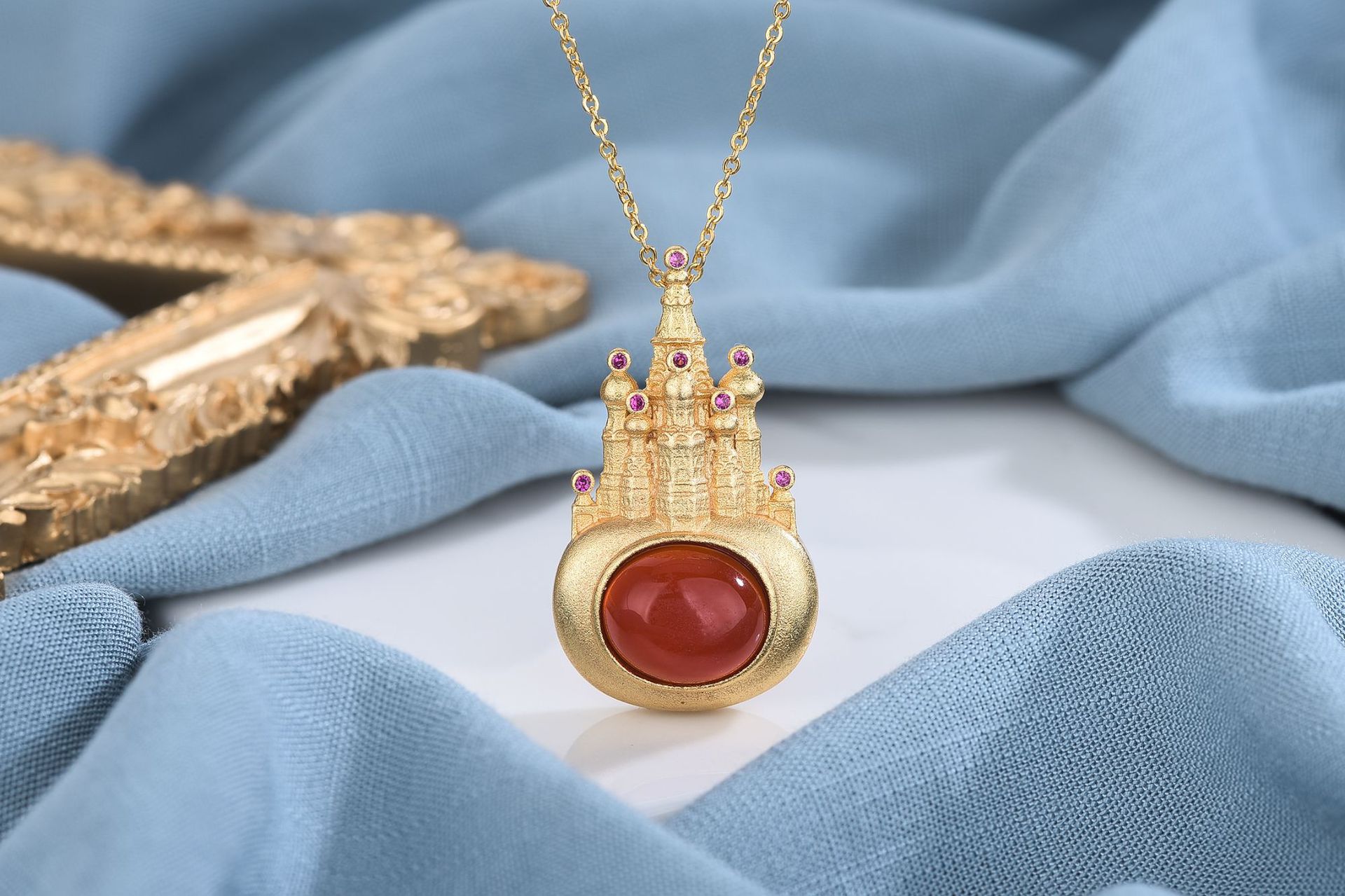 Carnelian Pendant (with main stone without chain)