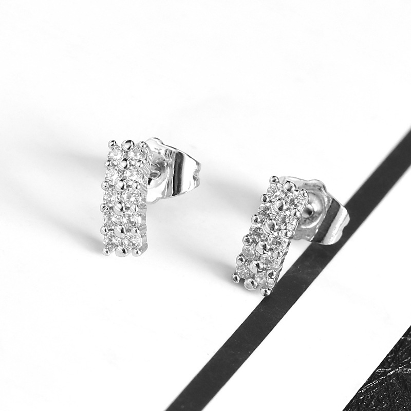 Pair of rectangular white gold