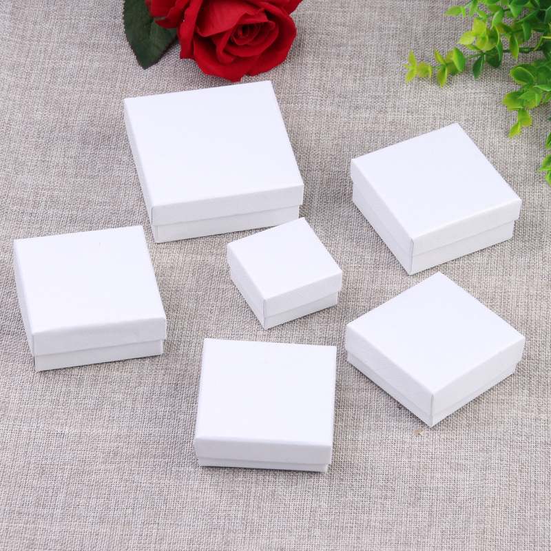 white 5X5X3cm