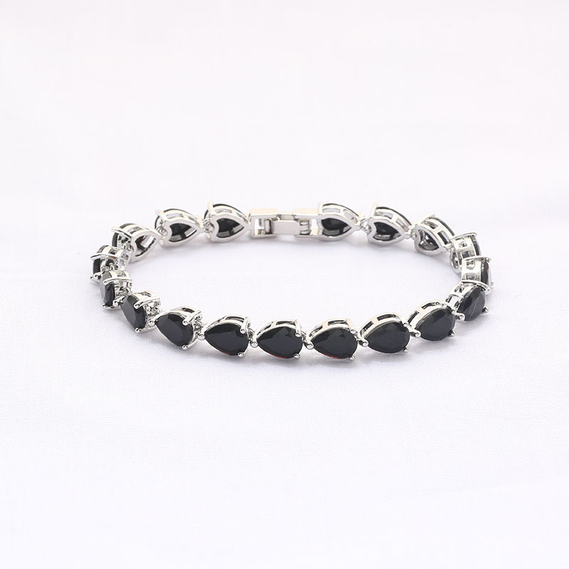 White Black Diamond 17cm