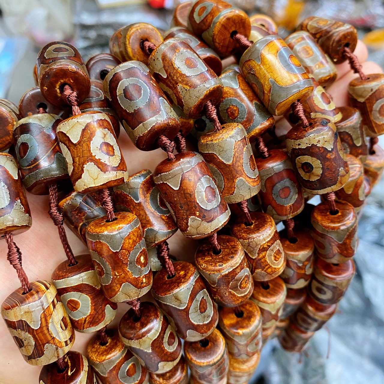 2:Barrel beads