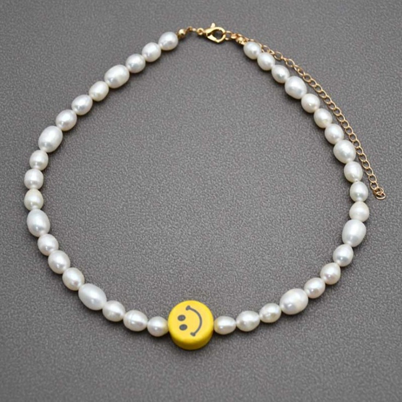 Single smiley face necklace