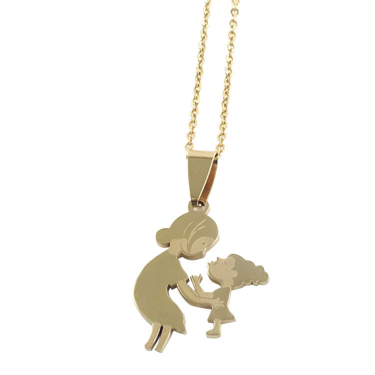 8:Gold pendant with O chain