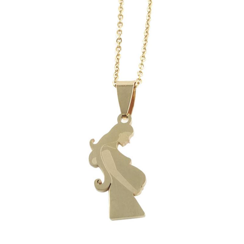 Gold pendant with O chain