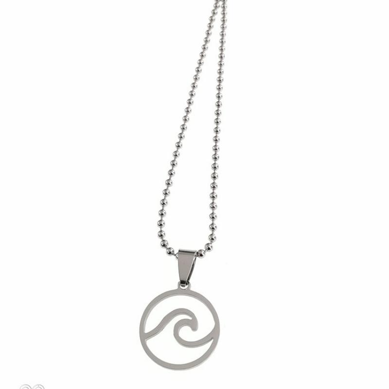 Silver pendant with round bead chain