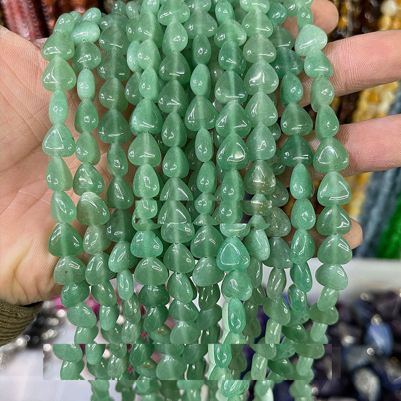 Natural green Dongling love shape 10*4mm/38 or so