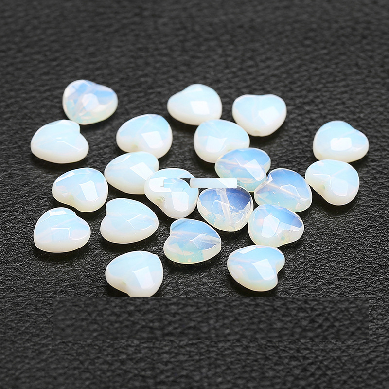 Synthetic opal cut face love 10*5mm/20 or so