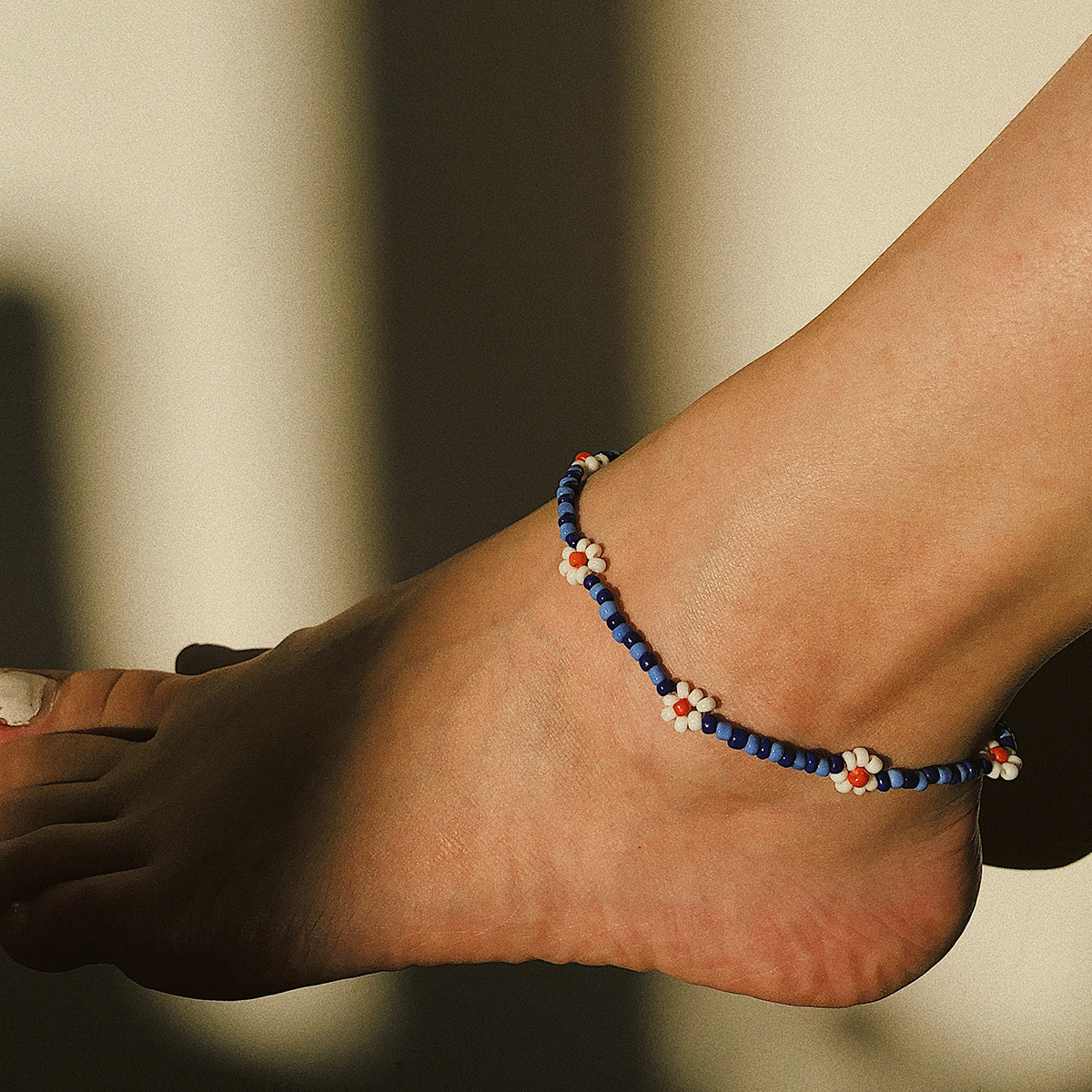 Anklet is blue 0579