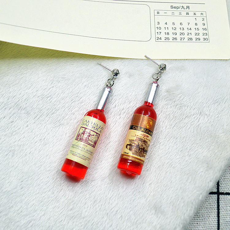 3:Ear studs red 6cm