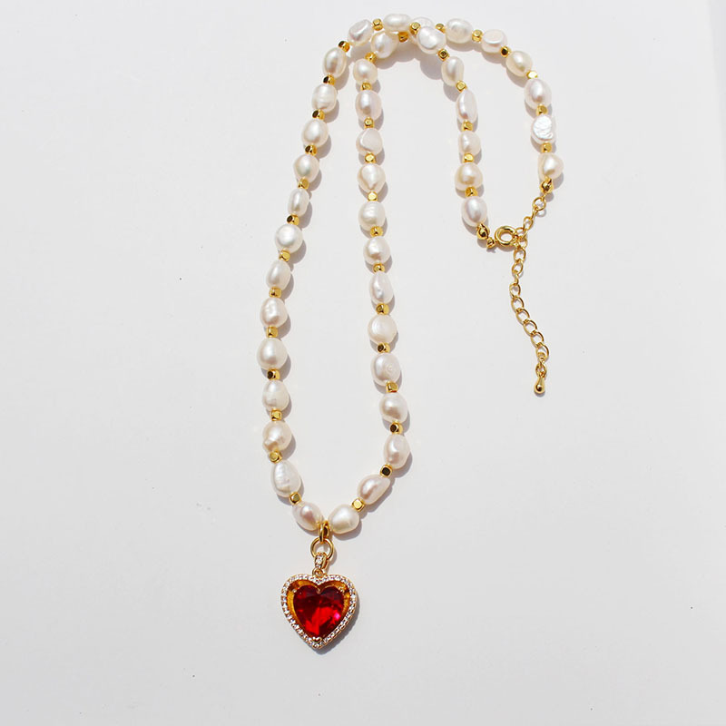 Red heart necklace